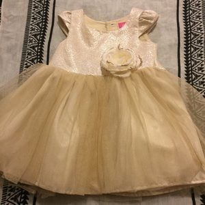 3T gold dress, nearly new, Pinky